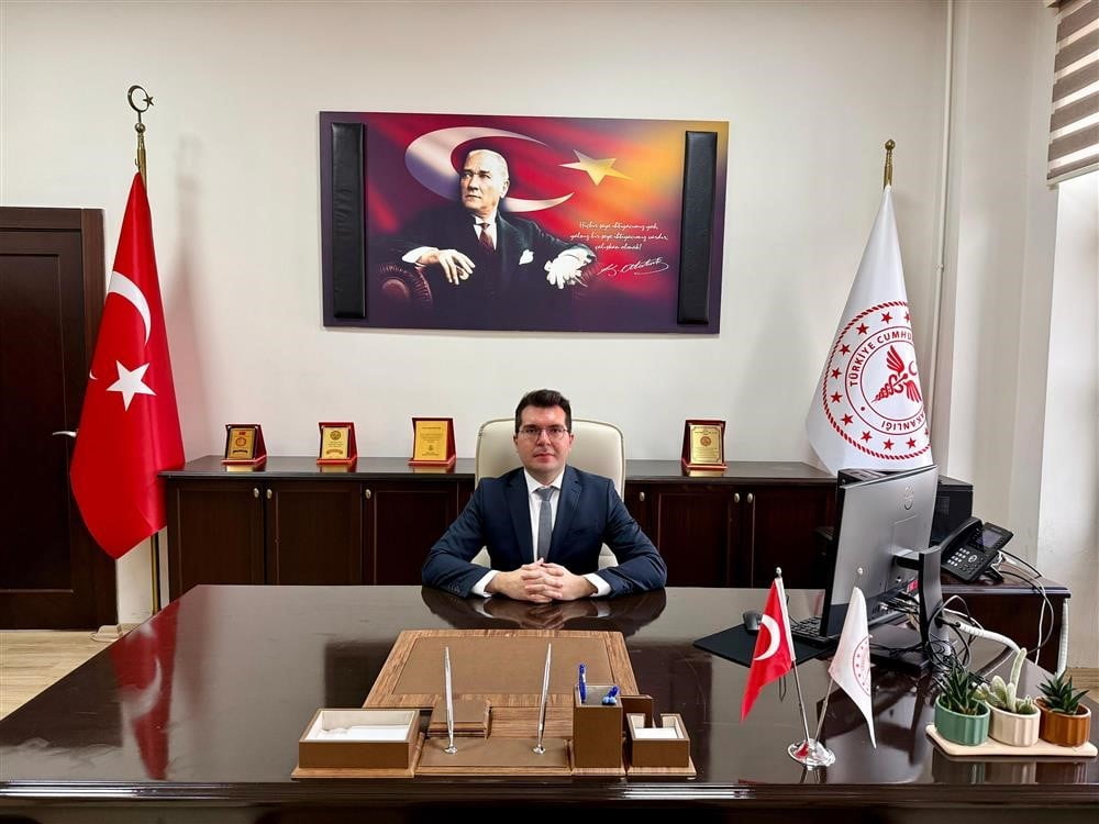 KARS SAĞLIK MÜDÜRÜ UZMAN DR. ARİF EKER’DEN KARBONMONOKSİT ZEHİRLENMESİ UYARISI(KARS-İHA)