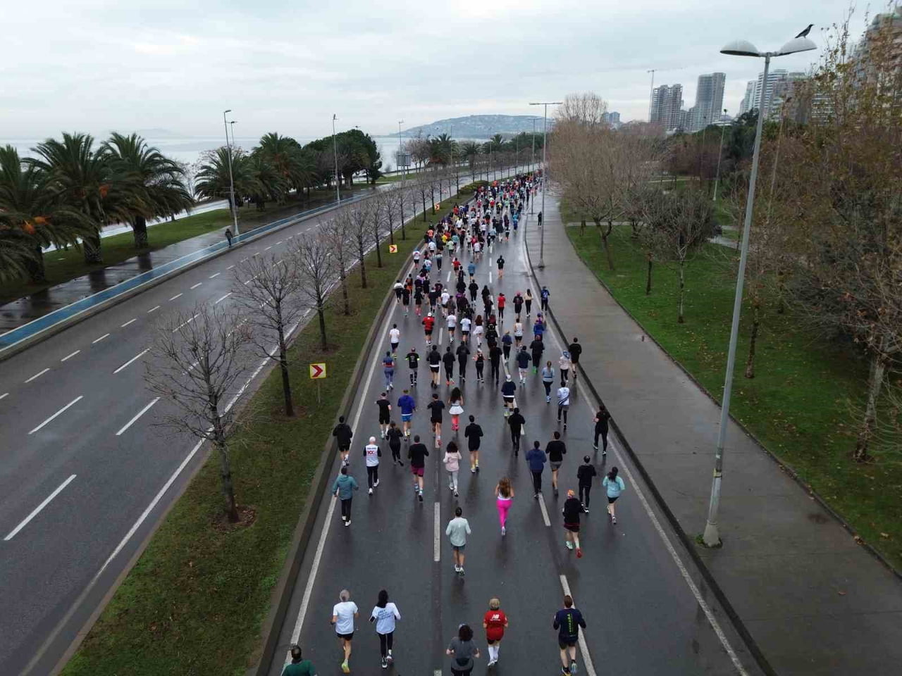 KARTAL'DA GAZETECİ YAZAR UĞUR MUMCU'NUN ANISINA HER YIL GELENEKSEL OLARAK DÜZENLENEN VE 15. UĞUR...
