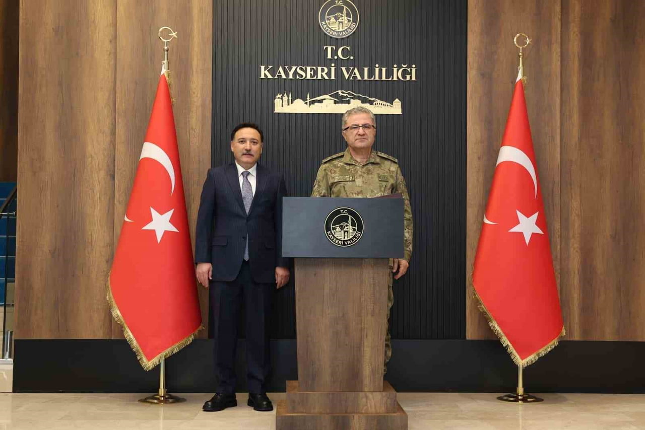 KAYSERİ’DE BİR DİZİ ÇALIŞMA VE İNCELEME ZİYARETİ GERÇEKLEŞTİREN KARA KUVVETLERİ KOMUTANI ORGENERAL...