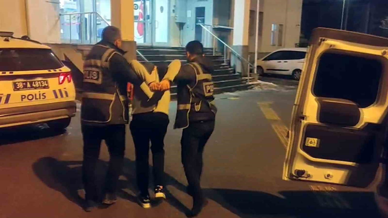 KAYSERİ’DE POLİS EKİPLERİ TARAFINDAN YAPILAN ÇALIŞMALARDA 17 YIL KESİNLEŞMİŞ HAPİS CEZASI BULUNAN...