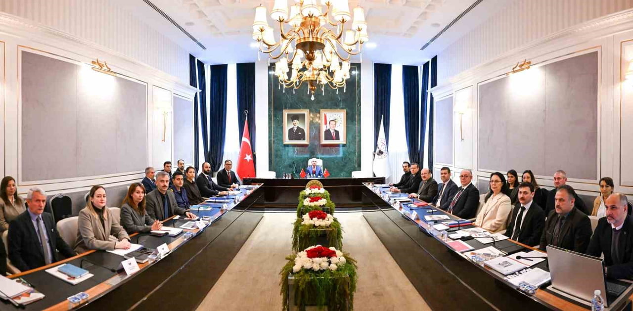 KIRKLARELİ VALİSİ UĞUR TURAN BAŞKANLIĞINDA KÜLTÜR VE TURİZM İL MÜDÜRLÜĞÜ'NÜN 2025 YILI...