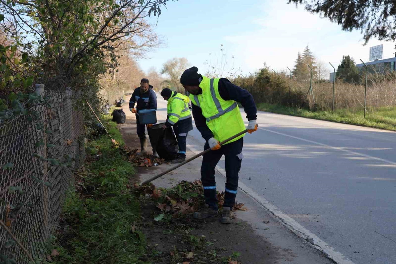 KOCAELİ'DE YÜRÜTÜLEN ÇALIŞMALARLA KENT ESTETİĞİ KORUNURKEN, YAYALARIN KONFORU VE GÜVENLİĞİ...