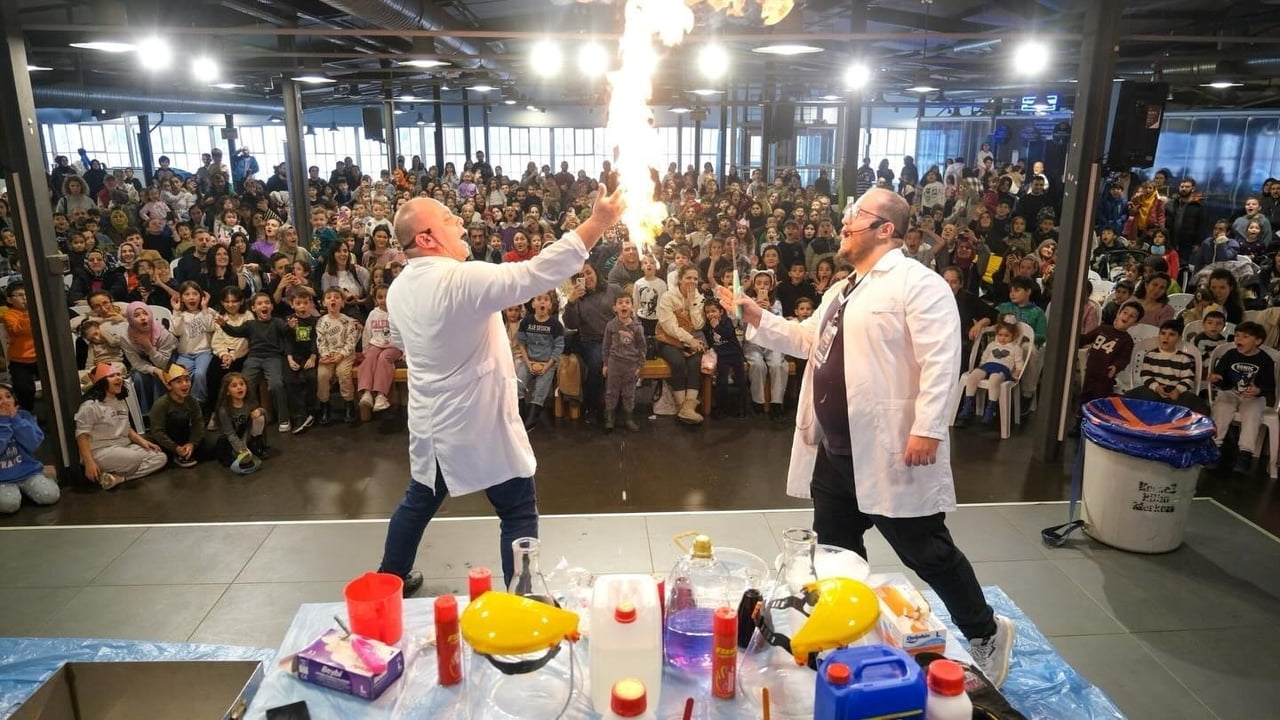 KOCAELİ BİLİM MERKEZİ’NDE YARIYIL TATİLİNE ÖZEL HAZIRLANAN RENGARENK ATÖLYELER, SAHNE GÖSTERİLERİ...