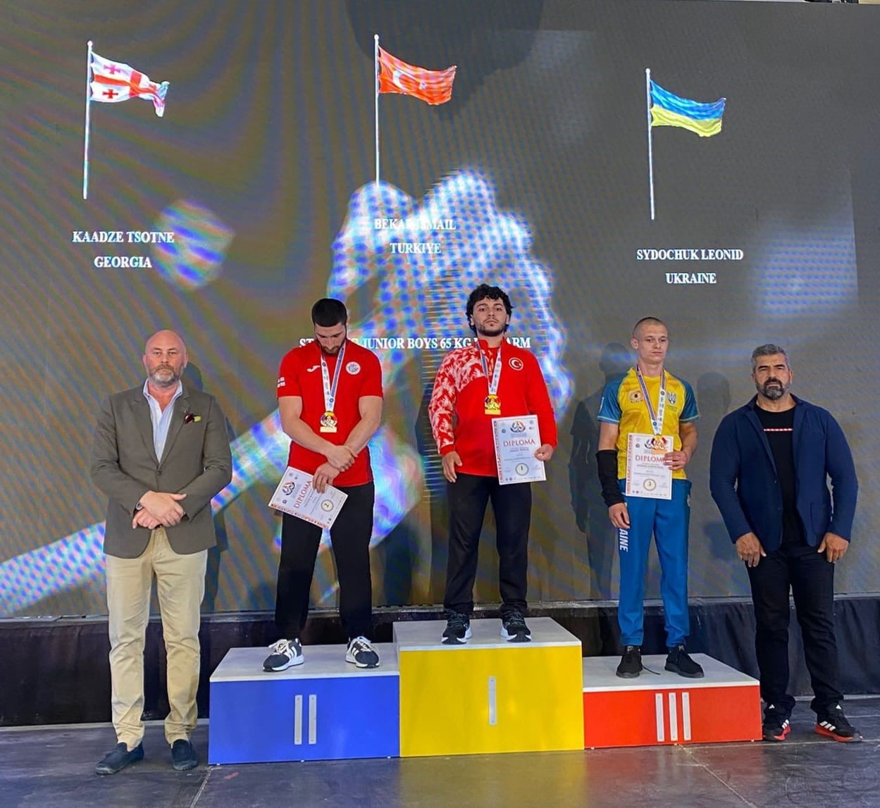 KOCAELİ BÜYÜKŞEHİR BELEDİYE KAĞITSPOR KULÜBÜ SPORCULARI, 2025 YILINDA ULUSAL VE ULUSLARARASI...