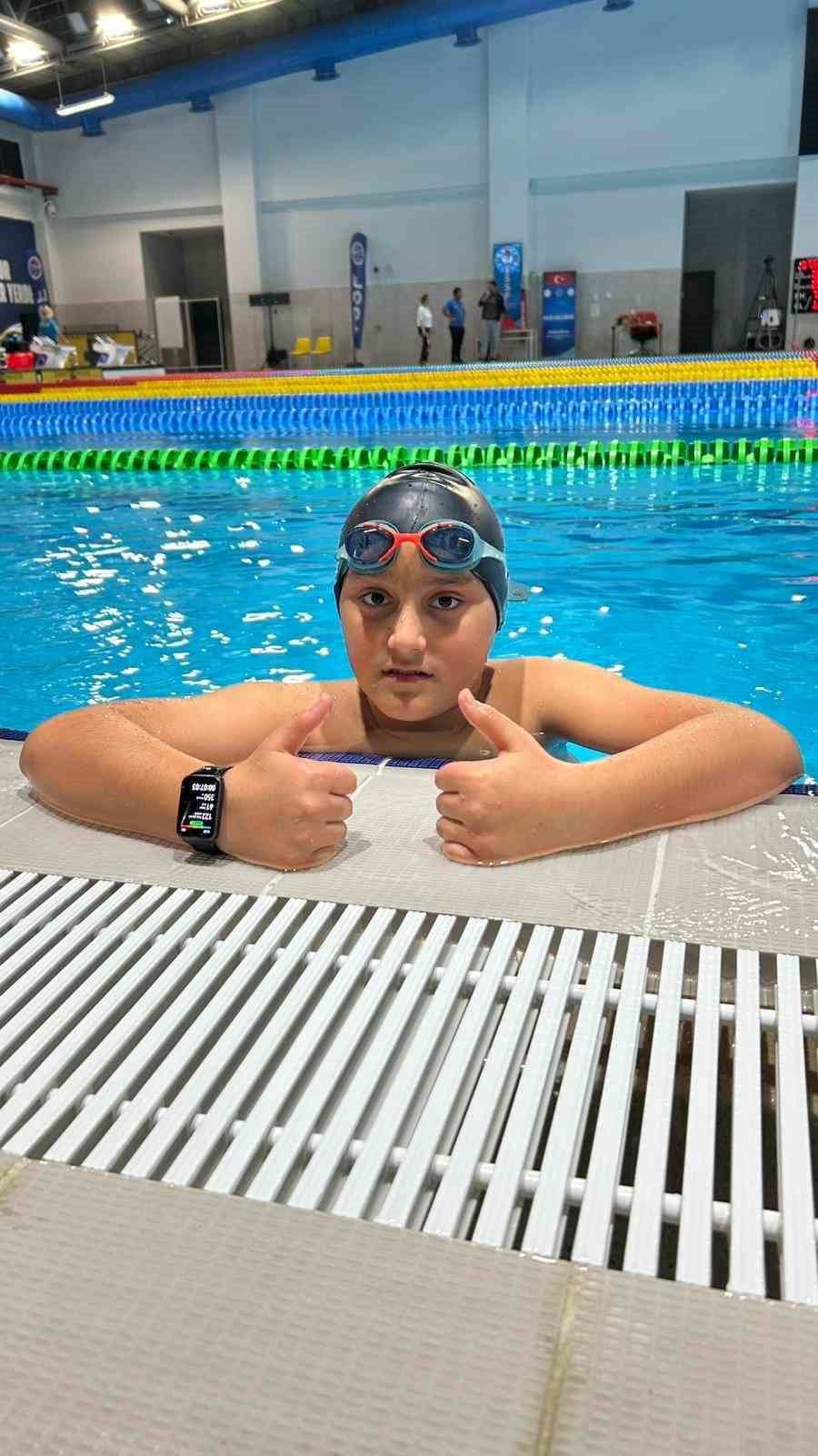 KONYA’DA DÜZENLENEN ŞAMPİYONADA KARABÜKLÜ SPORCU MUHAMMED FATİH LORD, 50 METRE SU ÜSTÜ PALETLİ...