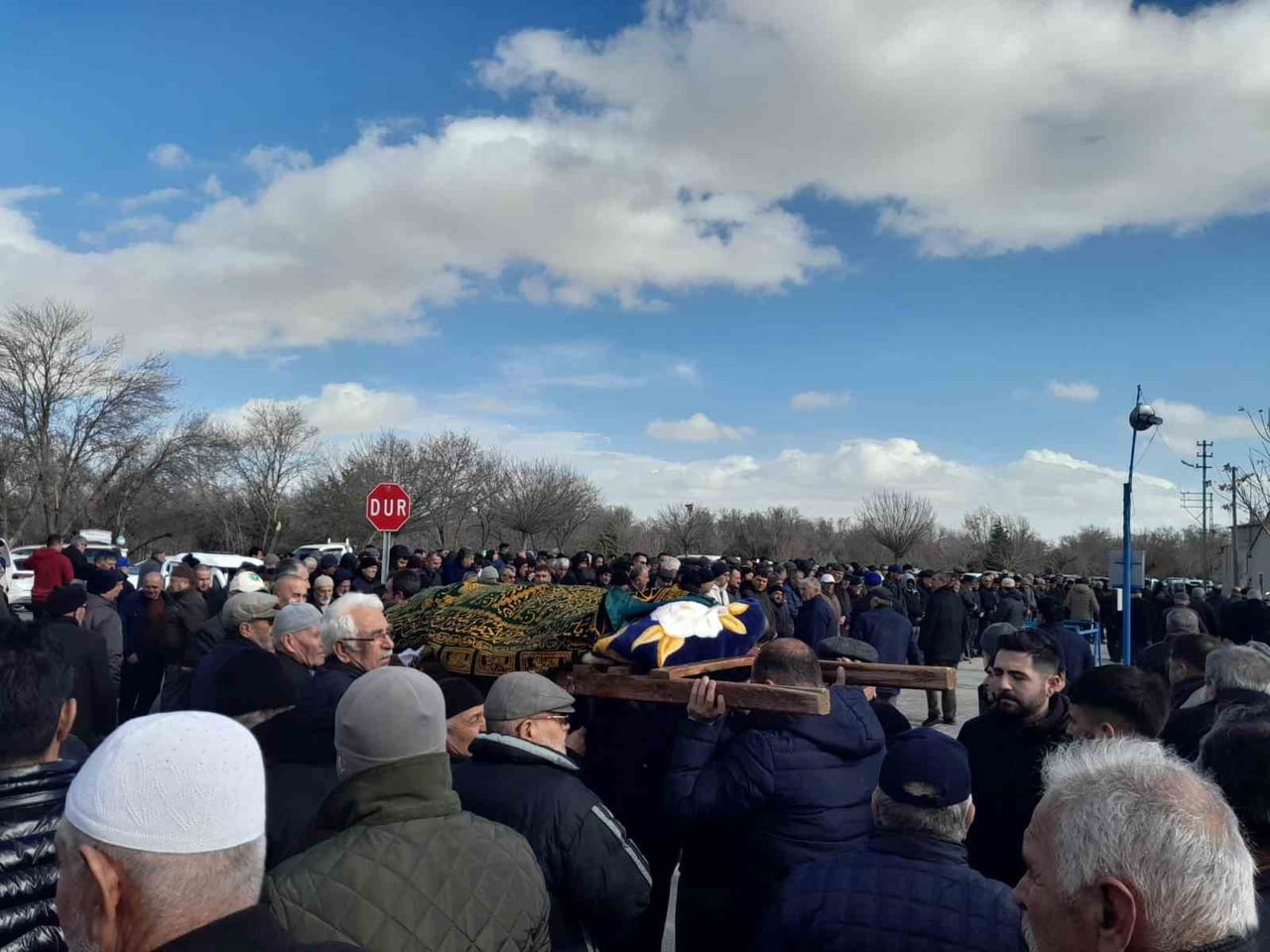 KONYA’NIN KARAPINAR İLÇESİNDE 11 EKİM 2024 TARİHİNDE MEYDANA GELEN TRAFİK KAZASINDA AĞIR YARALANAN...