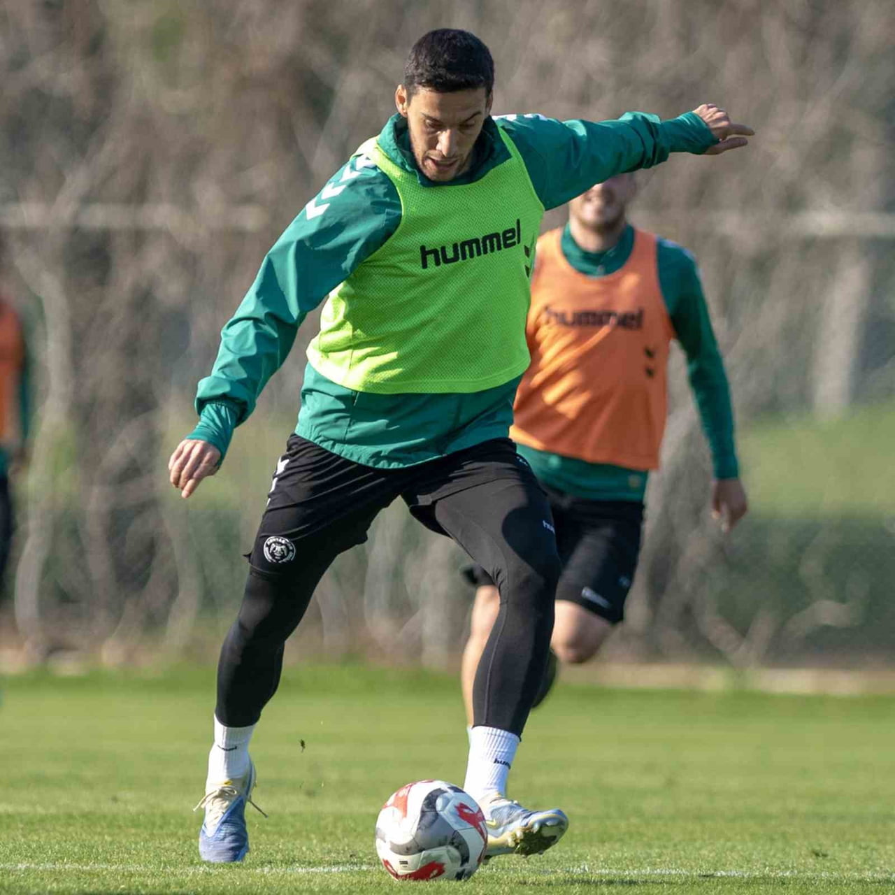 KONYASPOR, ANTALYA/BELEK’TE DEVAM EDEN DEVRE ARASI KAMP ÇALIŞMALARINDA DÖRDÜNCÜ GÜNÜN İLK...