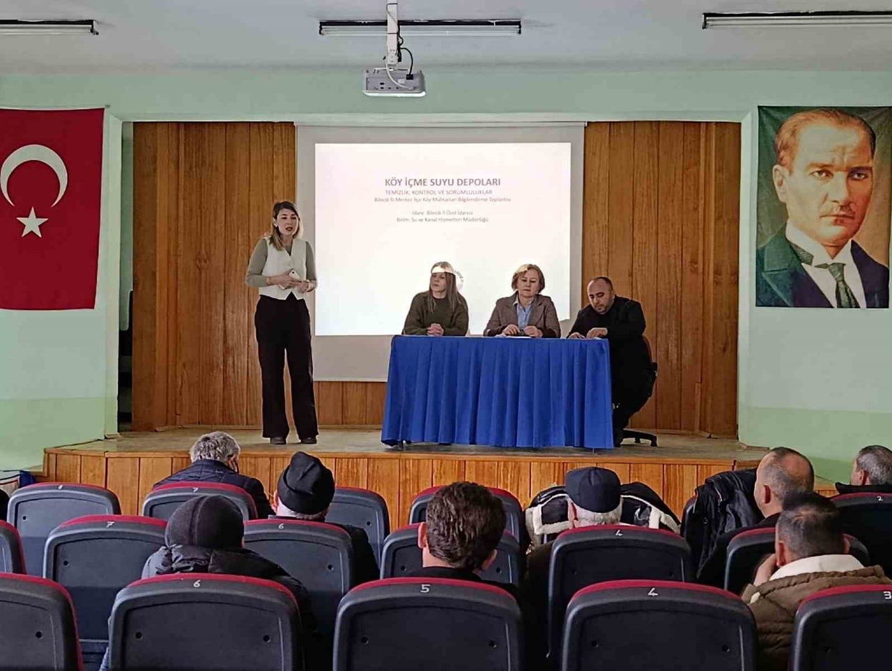 KÖYLERİN SU GELECEĞİ MASAYA YATIRILDI