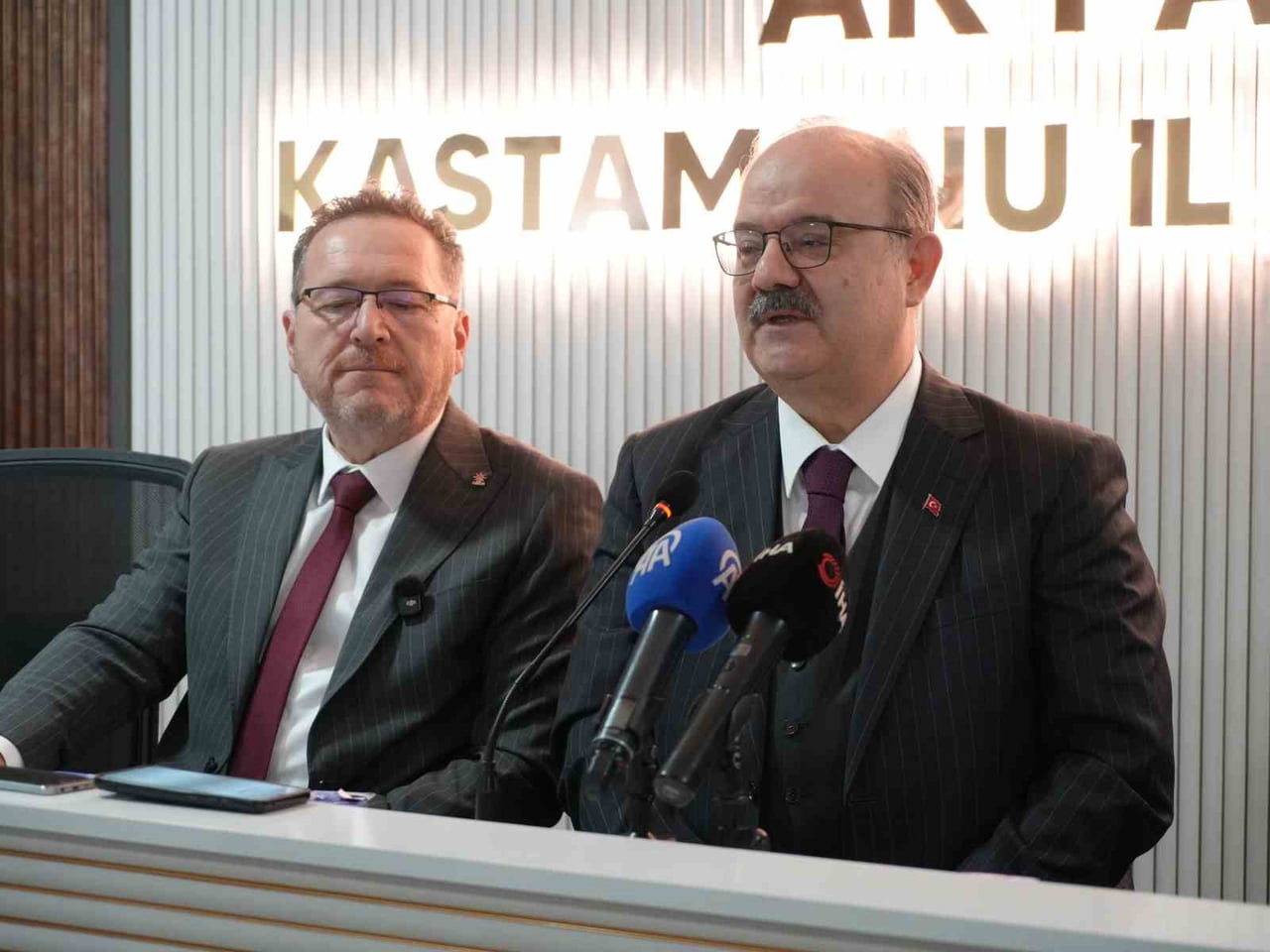 KÜLTÜR VE TURİZM BAKAN YARDIMCISI DR. SERDAR ÇAM, ÜLKENİN NERESİNE GİTSEK, HANGİ ŞEHRİ GEZSELER...