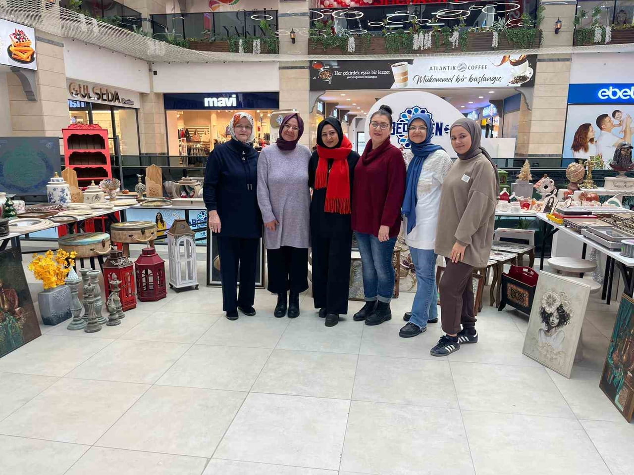 KÜTAHYA'NIN TAVŞANLI İLÇESİNDE ÜÇ YIL ÖNCE BİR HAYALLE YOLA ÇIKAN ŞERİFE ÇELİK SANAT ATÖLYESİ...