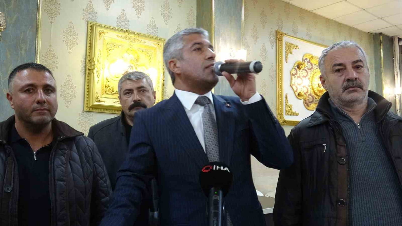 MALATYA MİNİBÜSÇÜLER VE UMUM SERVİS ARAÇLARI ESNAF ODASI GENEL KURULU'NDA MESUT İNCE, GÜVEN...