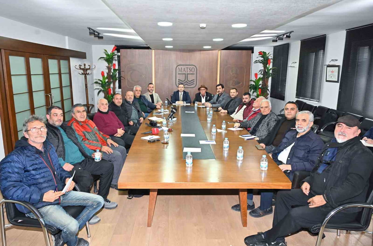 MANAVGAT TİCARET VE SANAYİ ODASI (MATSO) BAŞKANI SEYDİ TAHSİN GÜNGÖR, 10 OCAK ÇALIŞAN GAZETECİLER...