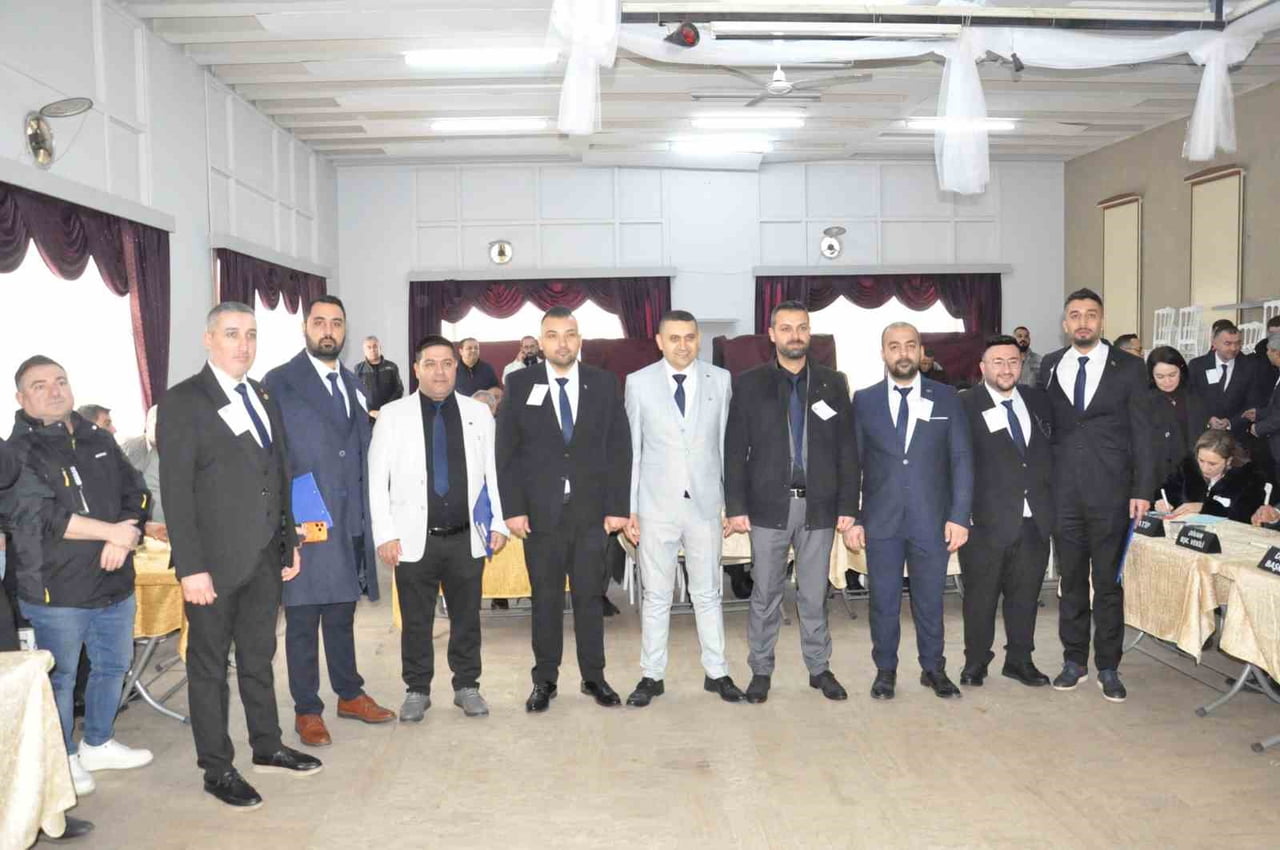 MANİSA’NIN SALİHLİ İLÇESİNDEKİ BAKKALLAR ESNAF ODASI’NIN GERÇEKLEŞTİRİLEN OLAĞAN GENEL KURULUNDA...