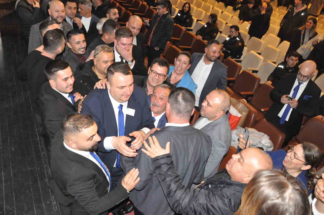 MANİSA’NIN SALİHLİ İLÇESİNDEKİ LOKANTACILAR VE GAZİNOCULAR ESNAF ODASI’NDA YAPILAN OLAĞAN GENEL...