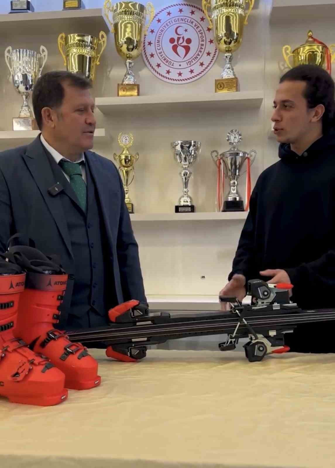 MARİBOR 2025 PARA ALP DİSİPLİNİ DÜNYA KAYAK ŞAMPİYONASI’NDAN DERECEYLE DÖNEN HARUN MUT’A KAYSERİ...