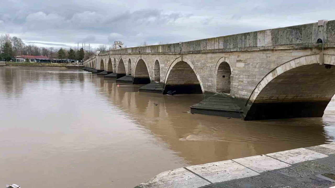 MERİÇ VE TUNCA NEHİRLERİ SON 5 UILIN EN İYİ SEVİYELERİNE GELDİ