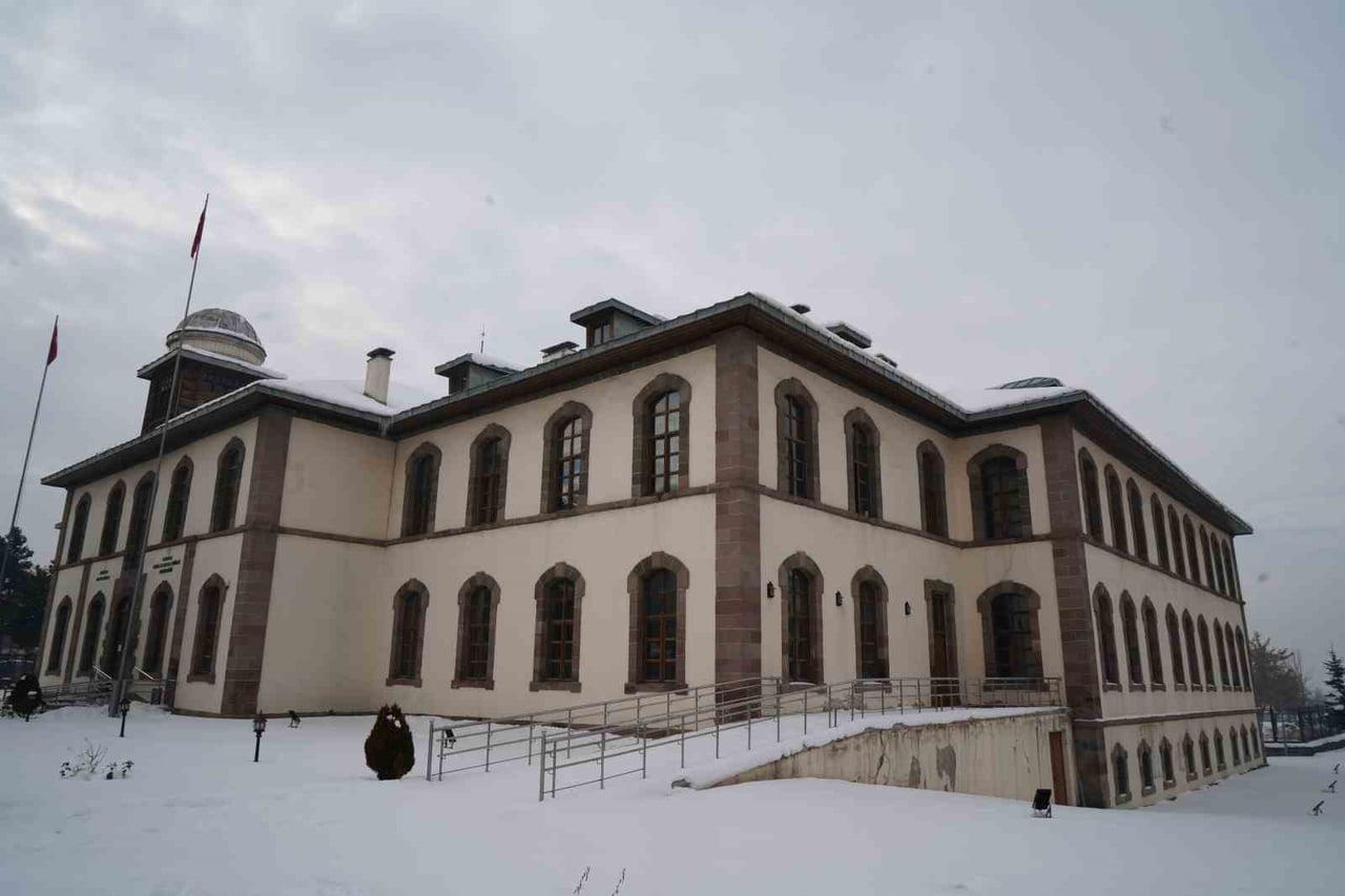 MİLLİ MÜCADELE'NİN ÖNEMLİ SİMGELERİNDEN BİRİ OLAN VE KORUNMASI GEREKLİ TAŞINMAZ KÜLTÜR VARLIĞI...