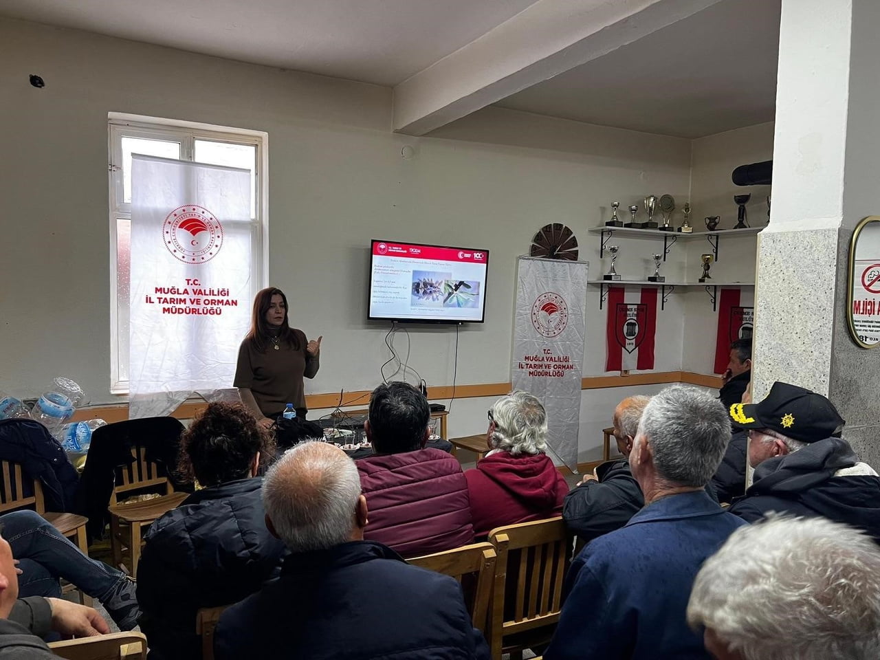MUĞLA’NIN DATÇA İLÇESİNE BAĞLI ÇEŞME MAHALLESİ’NDE BADEM ÜRETİMİ YAPAN ÇİFTÇİLERE YÖNELİK "BADEM...