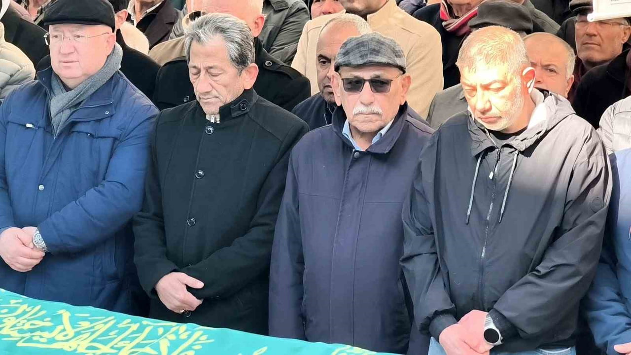 MUĞLA’NIN ULA İLÇESİ AÇIKLARINDA 5 KİŞİNİN BULUNDUĞU FİBER TEKNENİN BATMASI SONUCU MEYDANA GELEN...