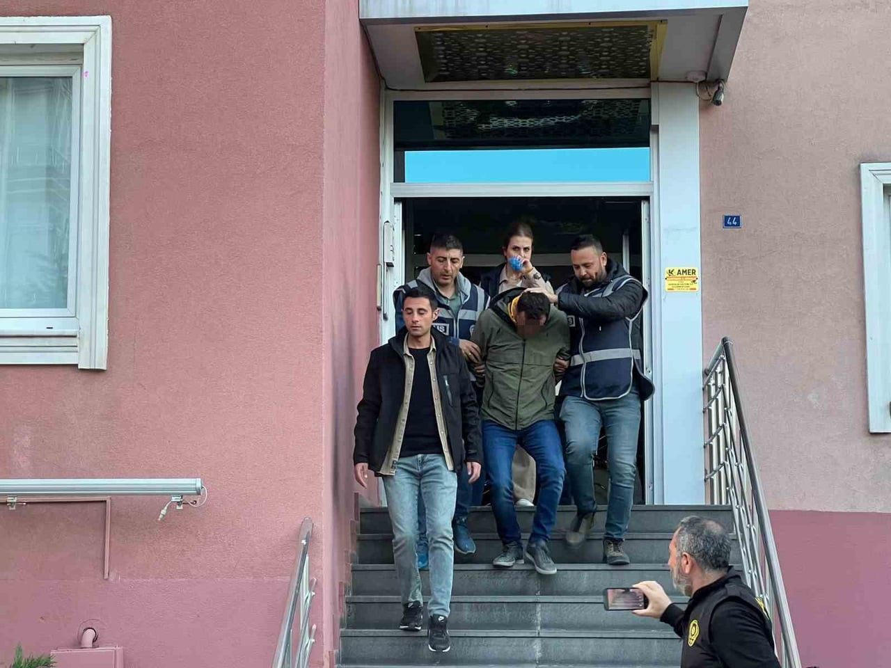 NEVŞEHİR'DE KAZA YAPTIKTAN SONRA ARACINI TAMİR İÇİN KAPORTA SERVİSİNE BIRAKAN VATANDAŞ AYLAR SONRA...