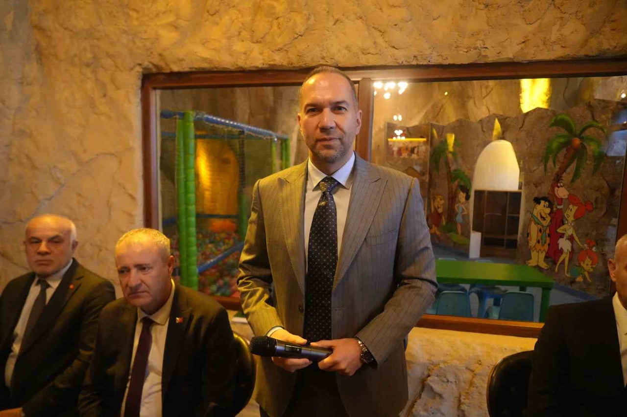 NİĞDE BELEDİYE BAŞKANI EMRAH ÖZDEMİR, 10 OCAK ÇALIŞAN GAZETECİLER GÜNÜ DOLAYISIYLA GAZETECİLERLE...