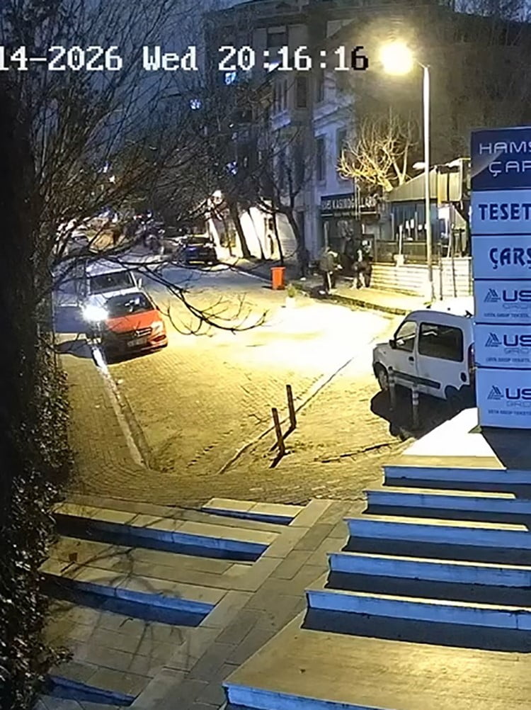 OLAY ANI GÜVENLİK KAMERASI (ARŞİV)