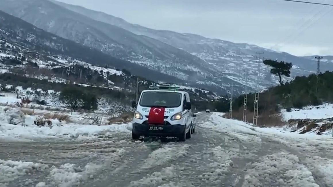 OSMANİYE’DE KAR YAĞIŞI HAYATI OLUMSUZ ETKİLEDİ