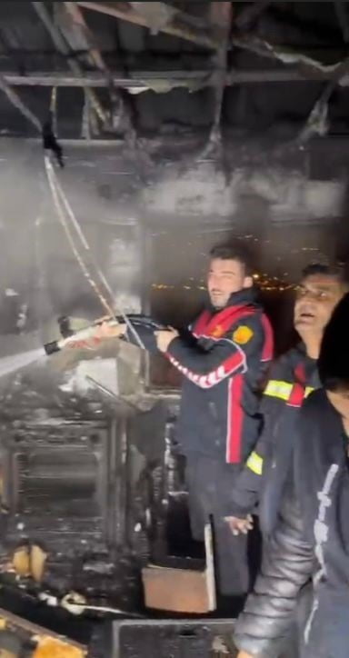 OSMANİYE’DE MÜSTAKİL EVDE ÇIKAN YANGIN SÖNDÜRÜLDÜ