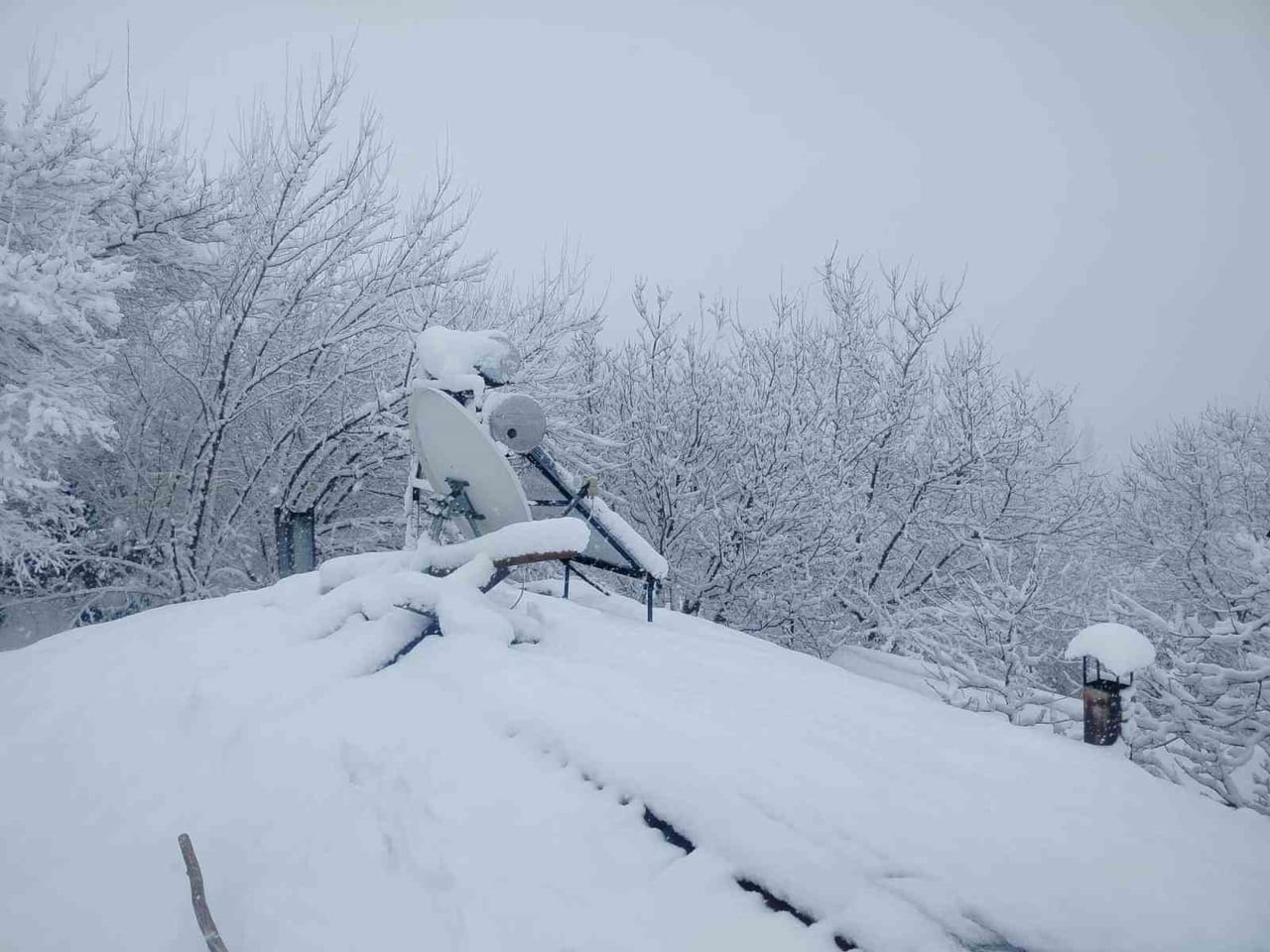 PÜTÜRGE'DE KAR KALINLIĞI 1 METREYE YAKLAŞTI