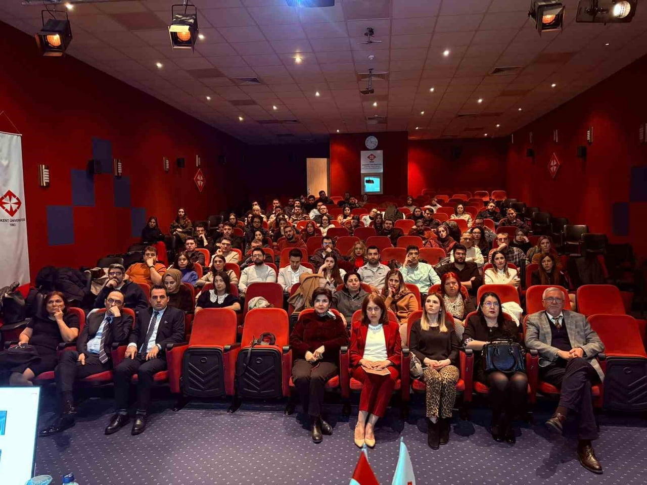 "TARİHİN İZLERİNİ GÖRÜNTÜLEMEDE SÜRMEK: HEMATOLOJİK HASTALIKLARDA RADYOLOJİ" BAŞLIKLI EĞİTİM...