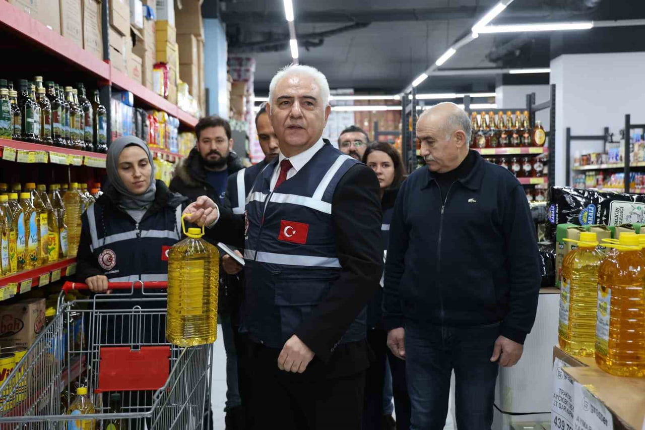 RAMAZAN AYI ÖNCESİNDE NEVŞEHİR TİCARET İL MÜDÜRLÜĞÜ EKİPLERİ; KENT GENELİNDE MARKET, FIRIN, KASAP...