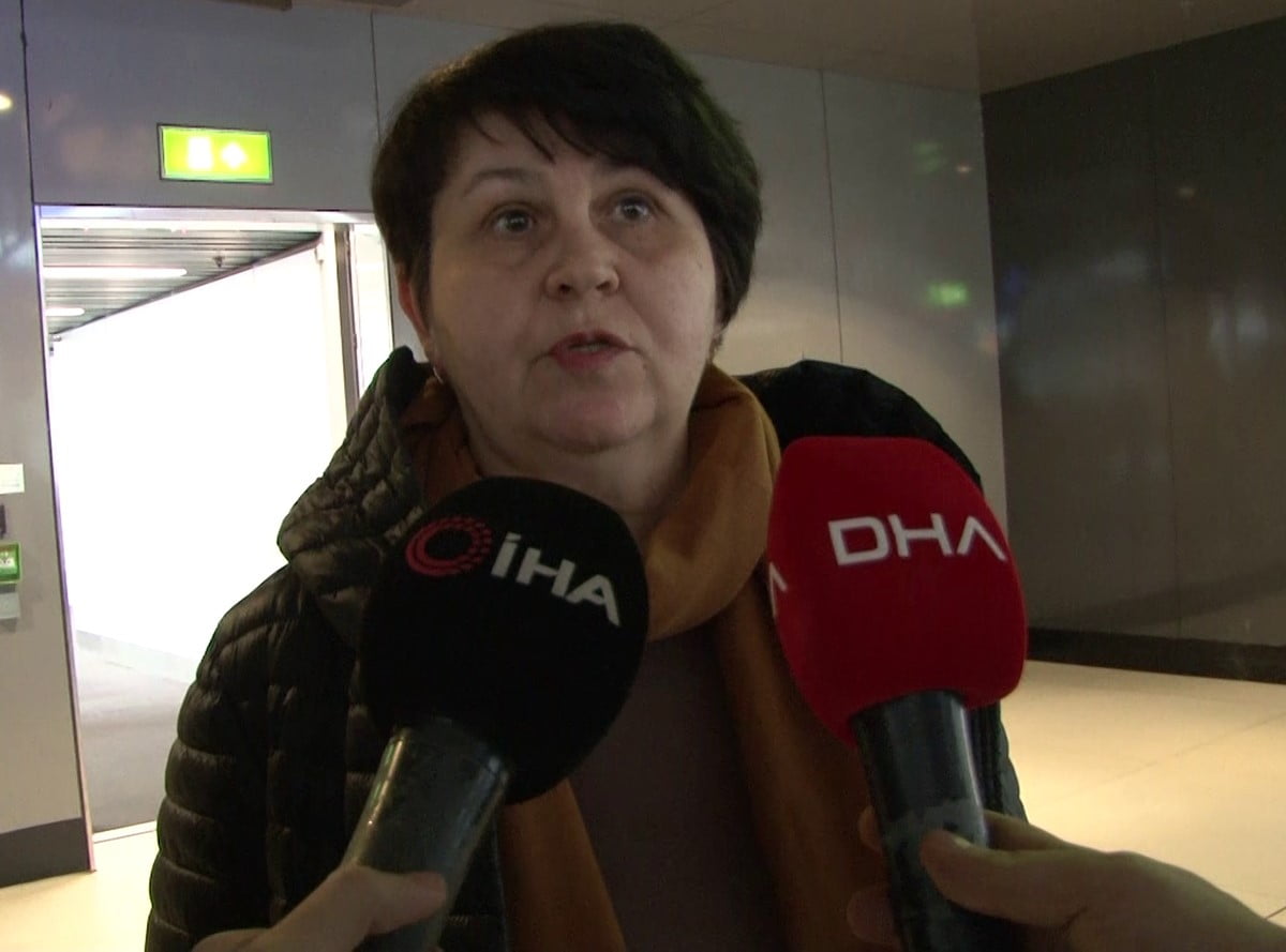 RUS YÜZÜCÜ NİKOLAY SVECHNİKOVA'NIN ANNESİ GALİBA SVECHNİKOV DNA TESTİ İÇİN İSTANBUL'A...