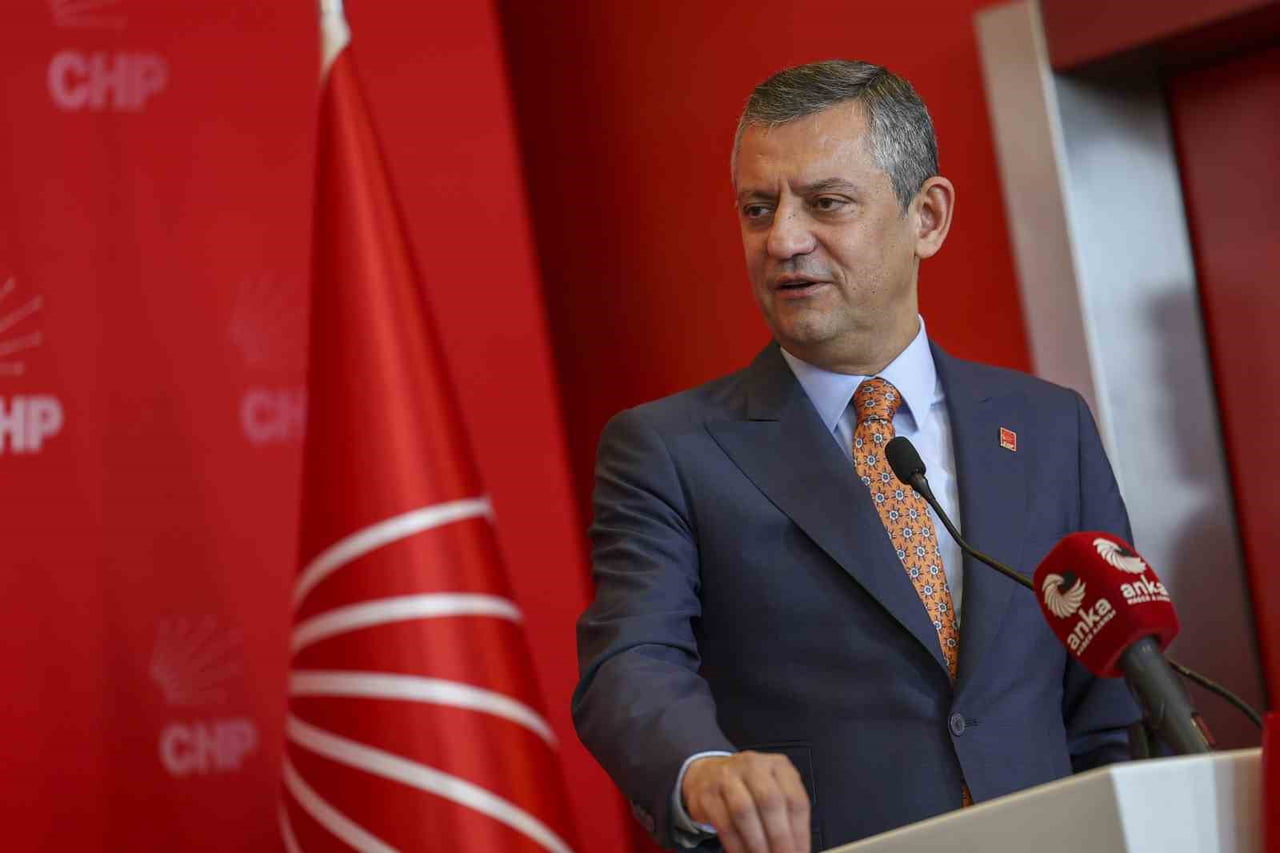 SAADET PARTİSİ GENEL BAŞKANI MAHMUT ARIKAN, CUMHURİYET HALK PARTİSİ GENEL BAŞKANI (CHP) ÖZGÜR...