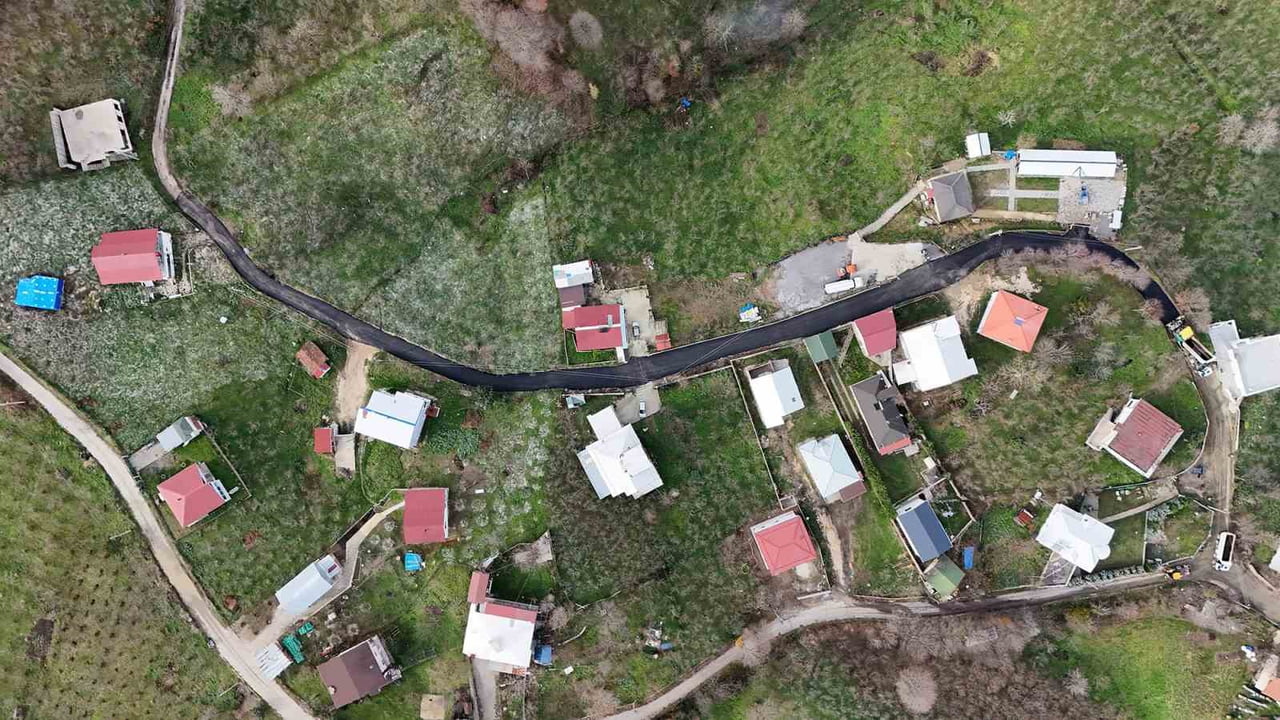 SAKARYA BÜYÜKŞEHİR BELEDİYESİ, TARİHİ BİR DÖNEMİN YAŞANDIĞI ASFALT ÇALIŞMALARI ÇERÇEVESİNDE TARIM...