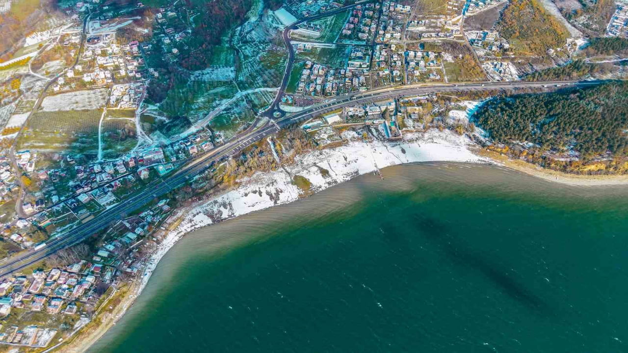 SAKARYA VE KOCAELİ’NİN EN ÖNEMLİ İÇME SUYU HAVZASI OLAN SAPANCA GÖLÜ’NDE, SON BİR HAFTADIR ETKİLİ...