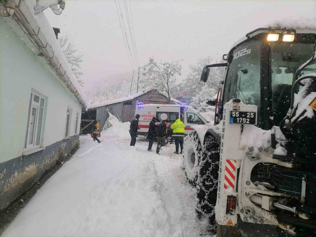 SAMSUN TERME BELEDİYE BAŞKANI, "İLÇEMİZDE KARIN BEREKETİNİ YAŞIYORUZ. TERME BELEDİYESİ EKİPLERİ...