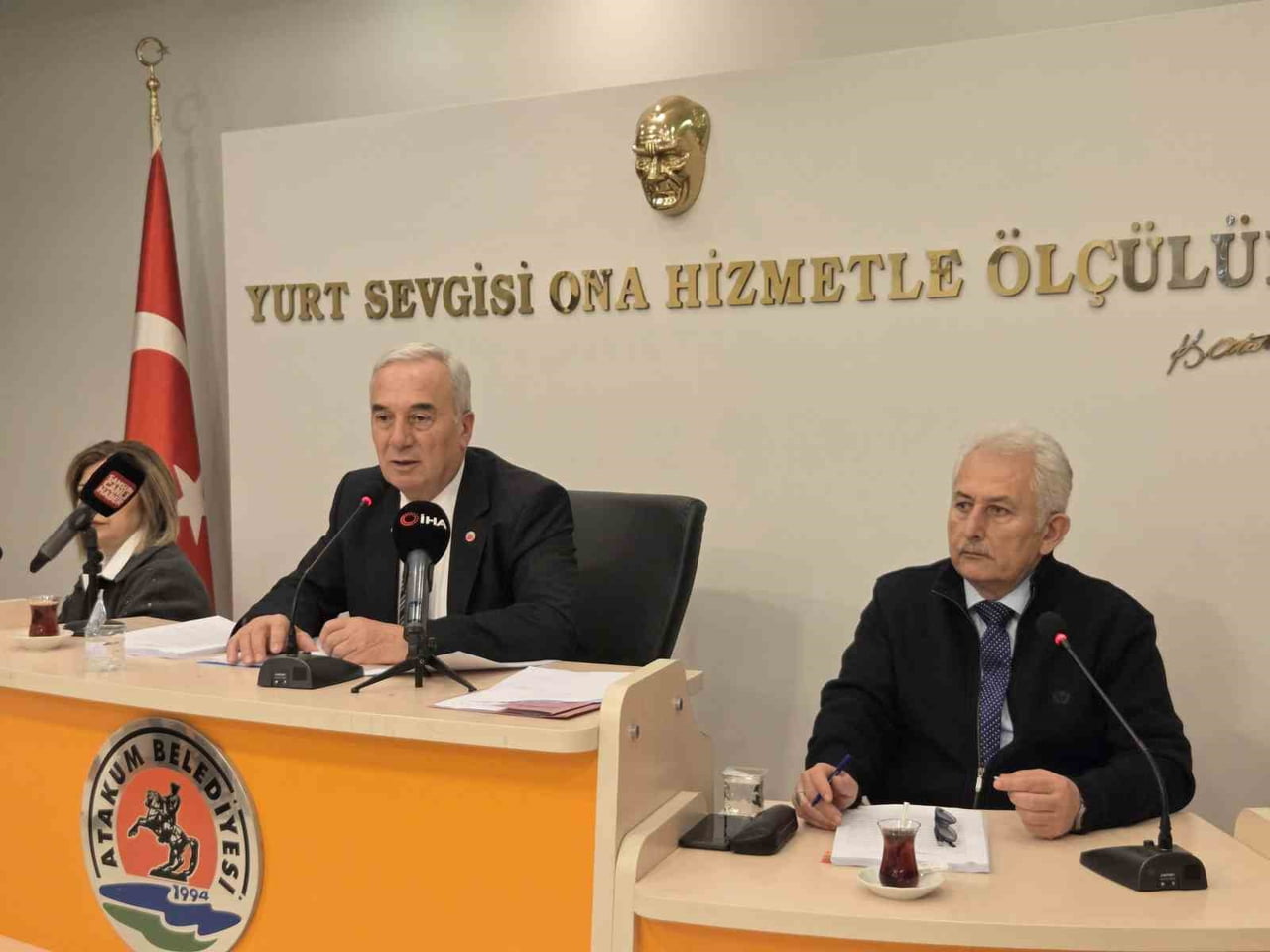 SAMSUN’UN ATAKUM BELEDİYESİ OCAK AYI İLK MECLİS TOPLANTISI’NDA GÜNDEME ALINAN 13 MADDEDEN 12’Sİ OY...