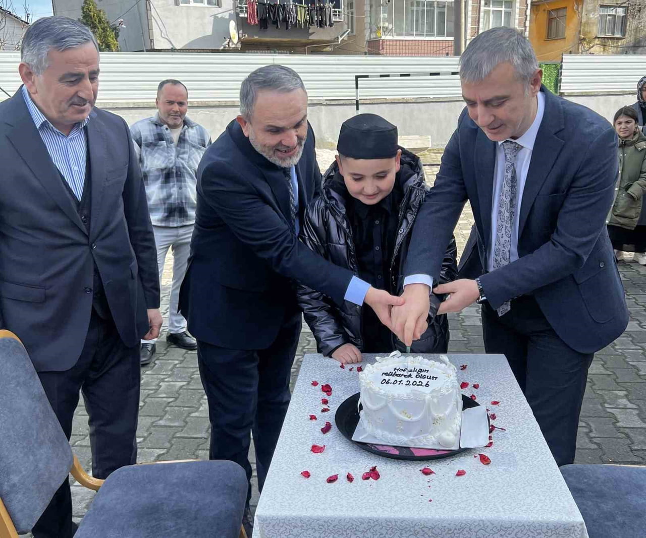 SAMSUN’UN TERME İLÇESİNDE OSMANLI’DAN GÜNÜMÜZE TAŞINAN "HAFIZ ISLATMA" GELENEĞİ, HAFIZ MEHMET...