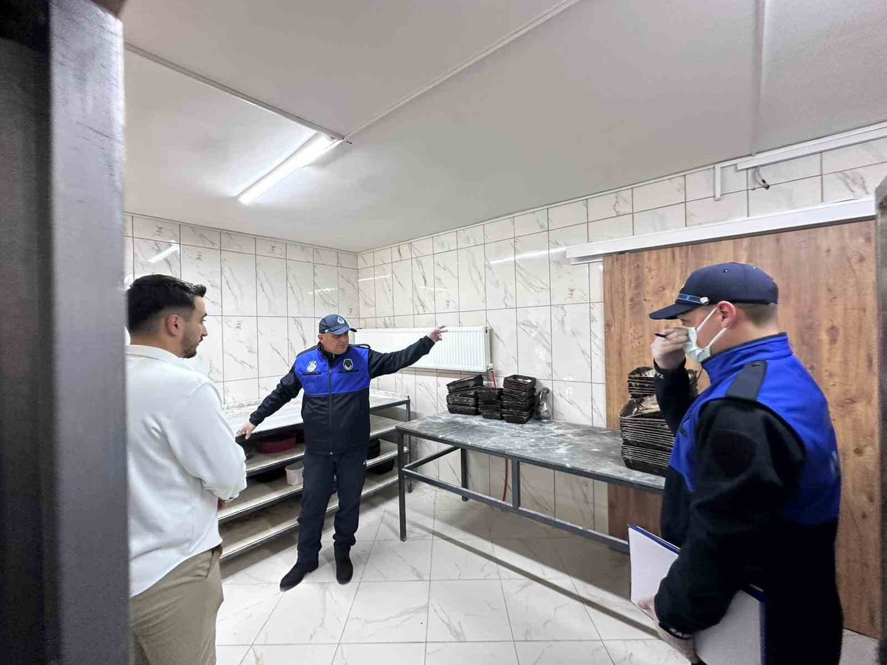 SAMSUN’UN VEZİRKÖPRÜ İLÇESİNDE, BELEDİYE ZABITA EKİPLERİ TARAFINDAN FIRINLARA YÖNELİK DENETİMLER...