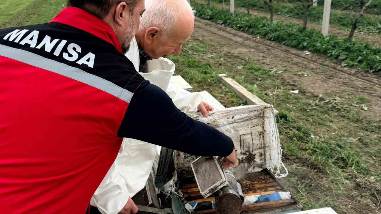 SARUHANLI İLÇESİNDE HAYATA GEÇİRİLEN DERİM PROJESİ KAPSAMINDA, HACIRAHMANLI MAHALLESİ’NDE...