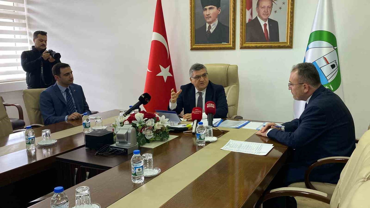 SİNOP VALİLİĞİ HİMAYELERİNDE, İL MÜFTÜLÜĞÜ KOORDİNASYONUNDA HAYATA GEÇİRİLEN "SİNOP’UN EN GÜZEL...