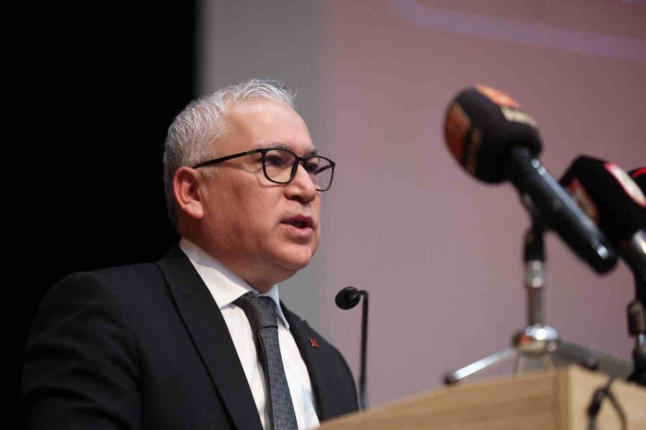 SİVAS’TA KAPADOKYA ÜNİVERSİTESİ KATKILARIYLA KENTİN TURİZM GELECEĞİNİ PLANLAMAK, SÜRDÜRÜLEBİLİR...