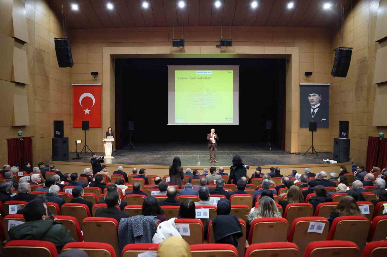 SİVAS’TA KAPADOKYA ÜNİVERSİTESİ KATKILARIYLA KENTİN TURİZM GELECEĞİNİ PLANLAMAK, SÜRDÜRÜLEBİLİR...