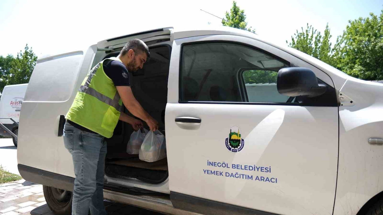 SOSYAL HİZMETLER MÜDÜRLÜĞÜ İLE UMUTELİ İŞ BİRLİĞİNDE YÜRÜTÜLEN ÇALIŞMALAR KAPSAMINDA EĞİTİMDEN...