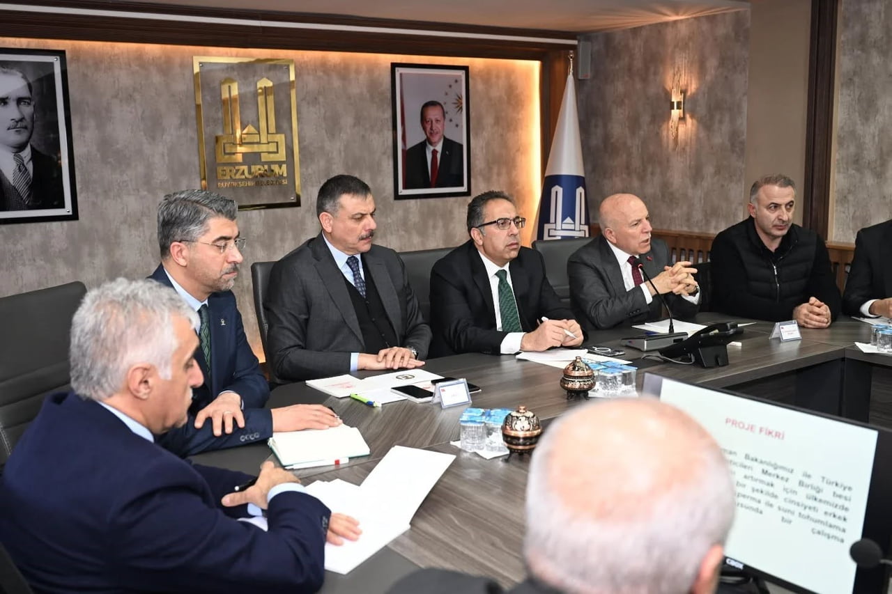 TARIM VE ORMAN BAKAN YARDIMCISI PROF. DR. AHMET GÜMEN, ERZURUM BÜYÜKŞEHİR BELEDİYESİ ENCÜMEN...