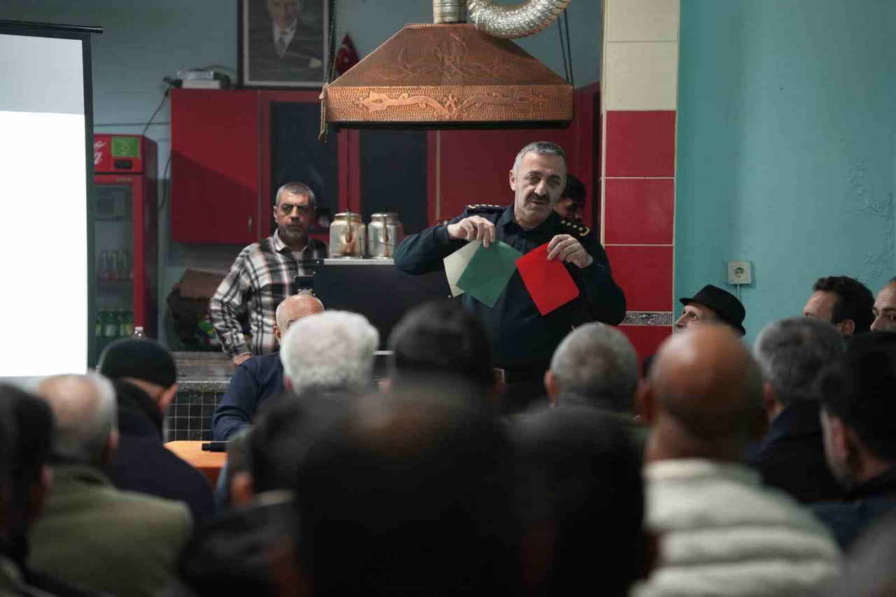 TEKİRDAĞ İL EMNİYET MÜDÜRLÜĞÜ’NCE AYDOĞDU MAHALLESİ’NDE GERÇEKLEŞTİRİLEN SAHA ZİYARETİNDE...