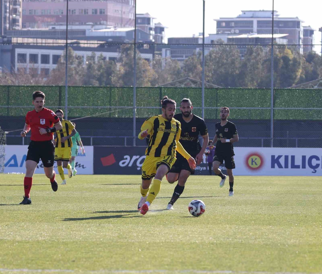 TFF 2. LİG KIRMIZI GRUP’UN 19. HAFTASINDA ALİAĞA FK, SAHASINDA GÜZİDE GEBZE SPOR’U 1-0 MAĞLUP...
