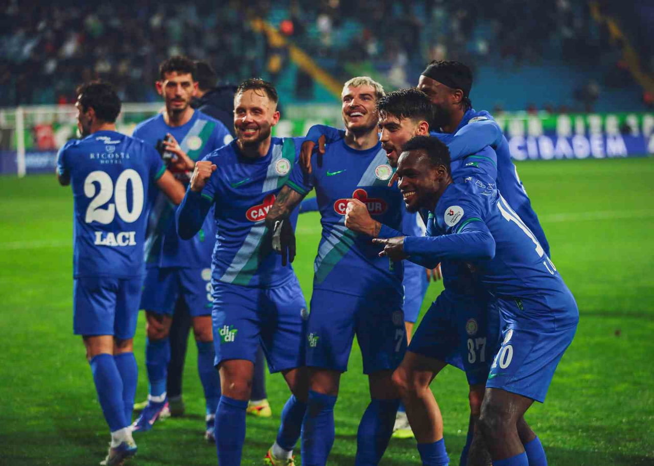 TRENDYOL SÜPER LİG’İN 19. HAFTASINDA ÇAYKUR RİZESPOR SAHASINDA CORENDON ALANYASPOR İLE 1-1...