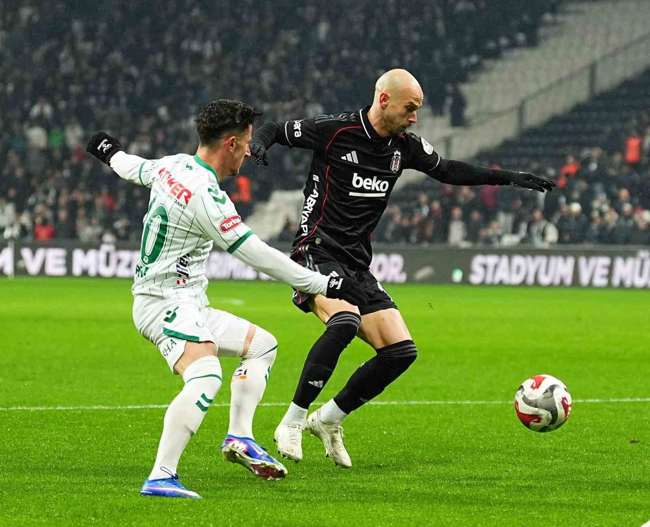 TRENDYOL SÜPER LİG’İN 20. HAFTASINDA BEŞİKTAŞ, EVİNDE KONYASPOR İLE KARŞILAŞIYOR. MÜCADELENİN İLK...