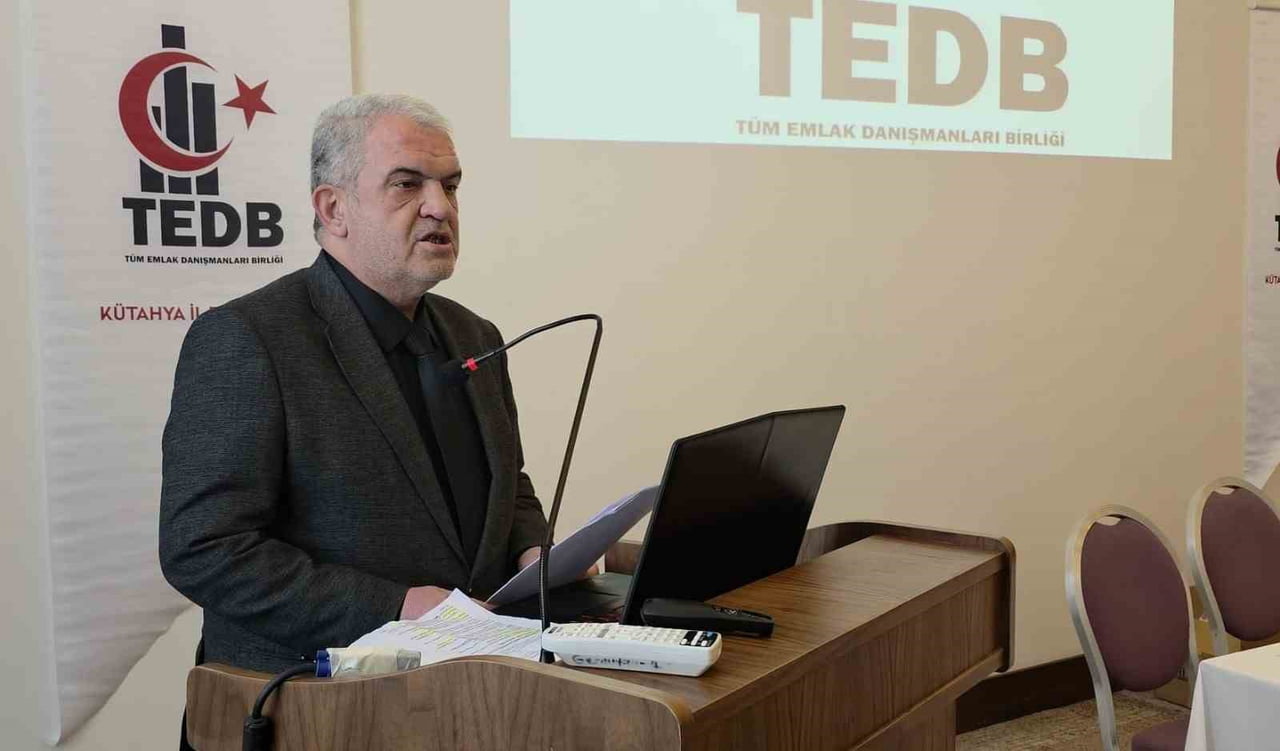 TÜM EMLAK DANIŞMANLARI BİRLİĞİ KÜTAHYA İL BAŞKANI KENAN UZMAN, KENTTEKİ KONUT SATIŞLARI, KİRA...